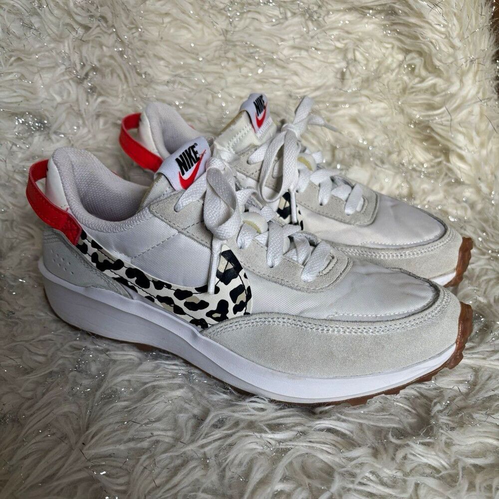 Nike Waffle Debut Cream light Leopard Women’s Suede Low Top Lace-Up Sneakers 7.5